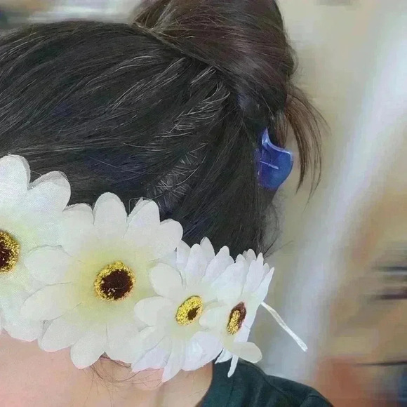 Fun Funky Floral multicolor led light up flower hair halo headband costume - Picture 3 of 9